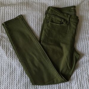 Olive green ON jeans